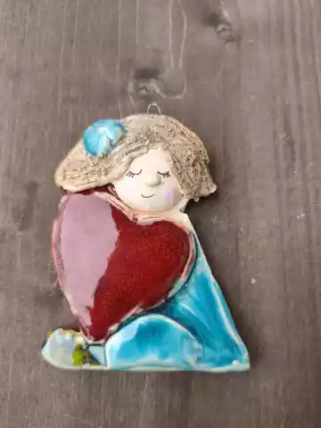 aniołek ceramiczny