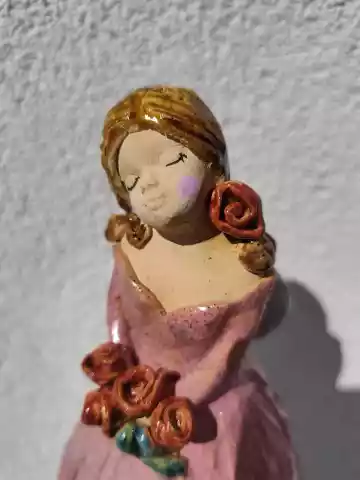 anioł ceramiczny