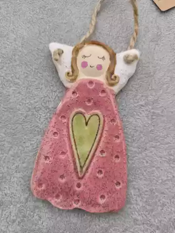 anioł ceramiczny