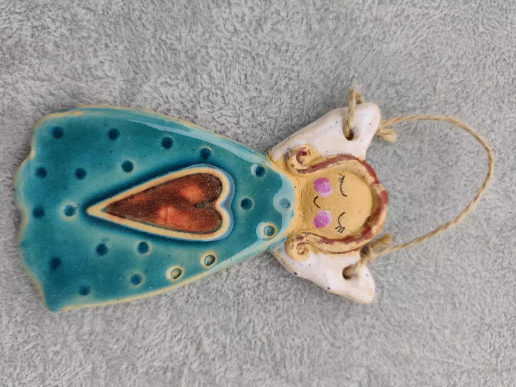 anioł ceramiczny