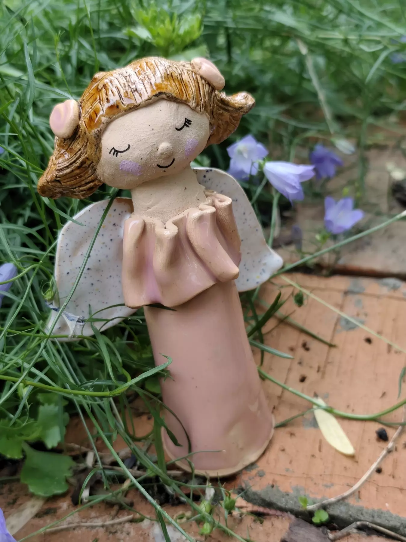 anioł ceramiczny