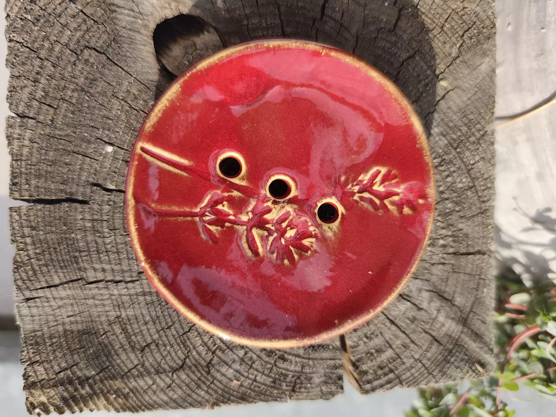 Mydelniczka ceramiczna ciemnoczerwona
