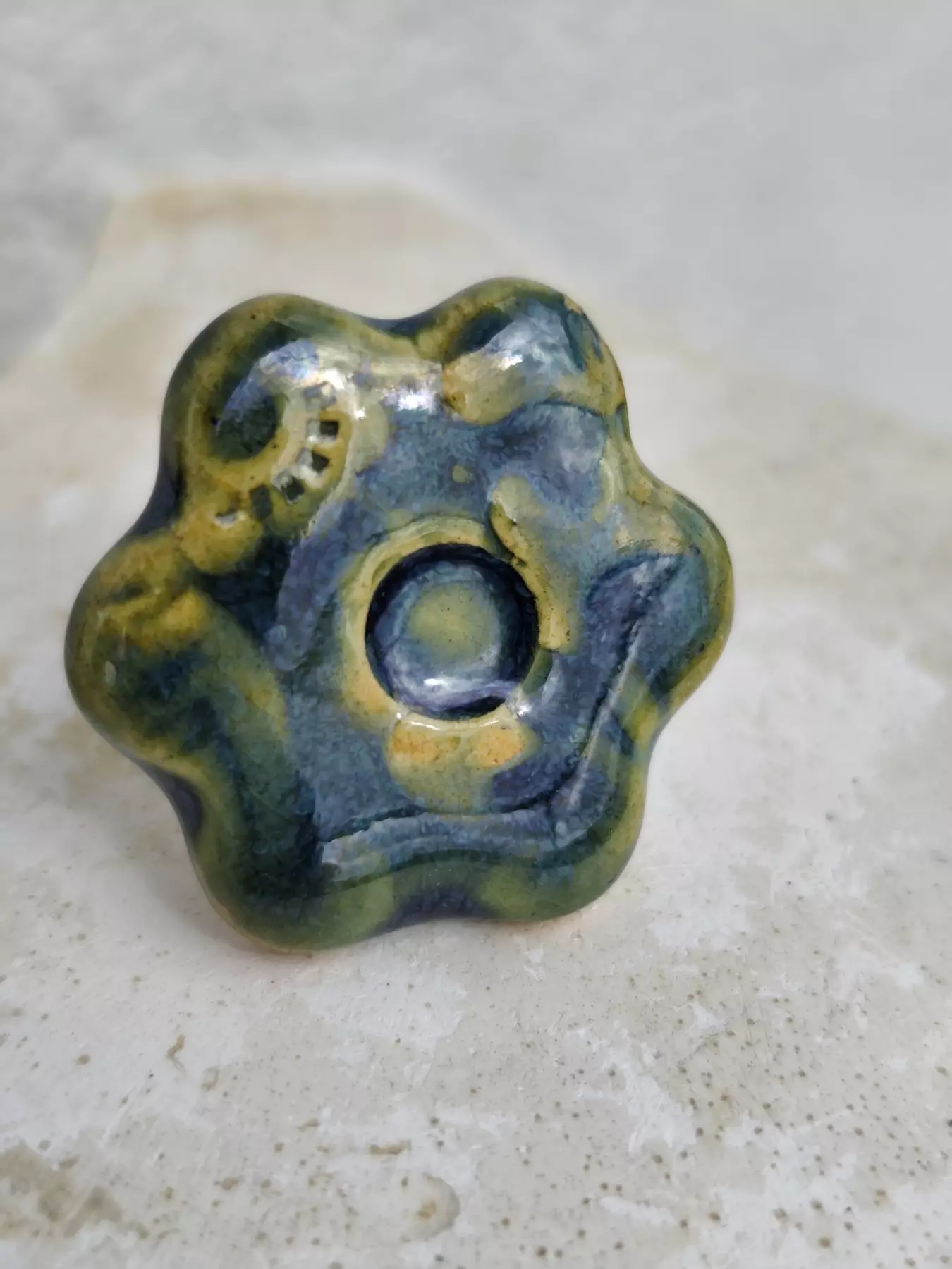 pierścionek ceramiczny kwiatek